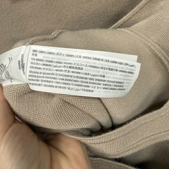 Abercrombie & Fitch Long Sleeve Sweater V-Neck Thong Bodysuit Beige Tan Small - Picture 6 of 6